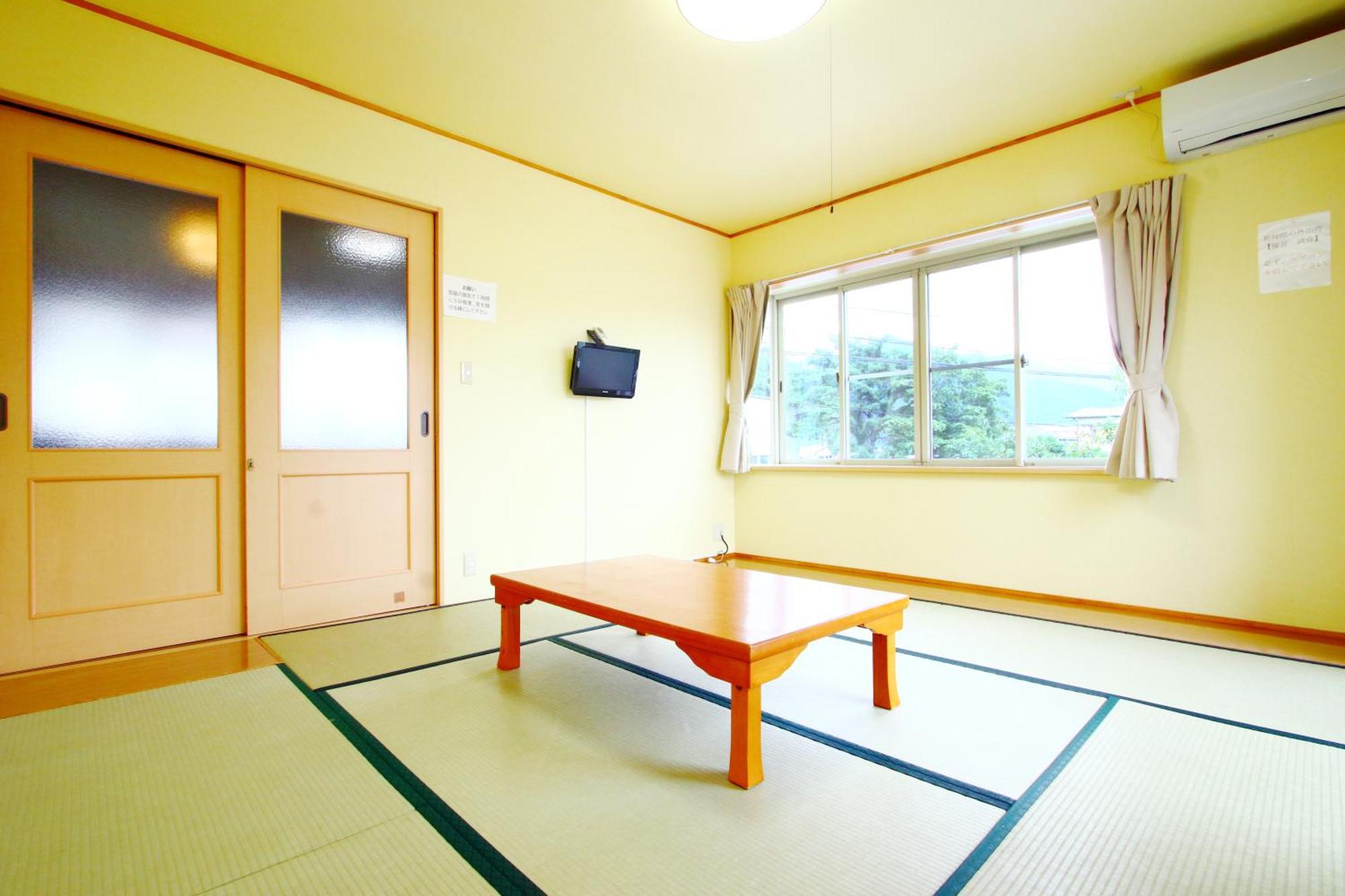 Resort Inn Sakanoshita Fujikawaguchiko Exteriör bild